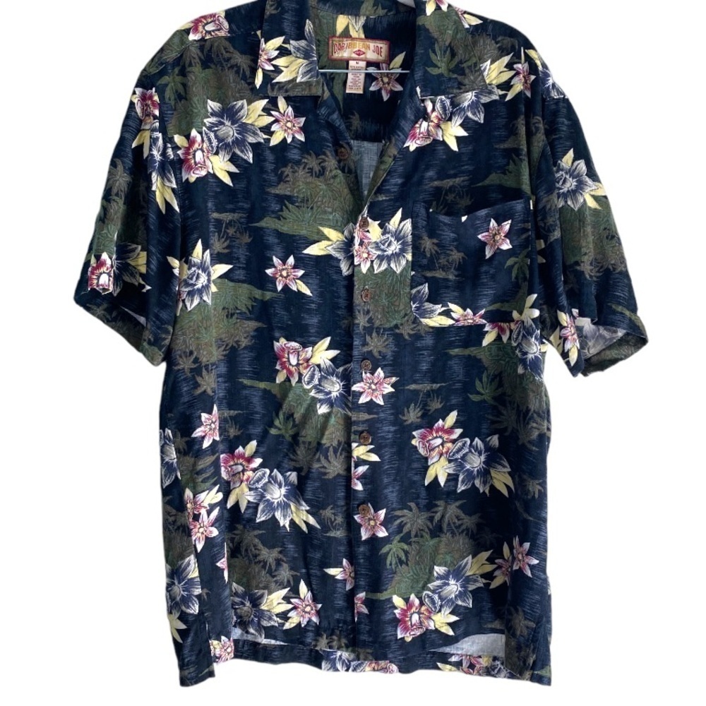 Caribbean Joe Hawaiian floral print button down m